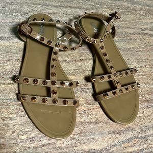 Lavau jelly sandals with spiky studs